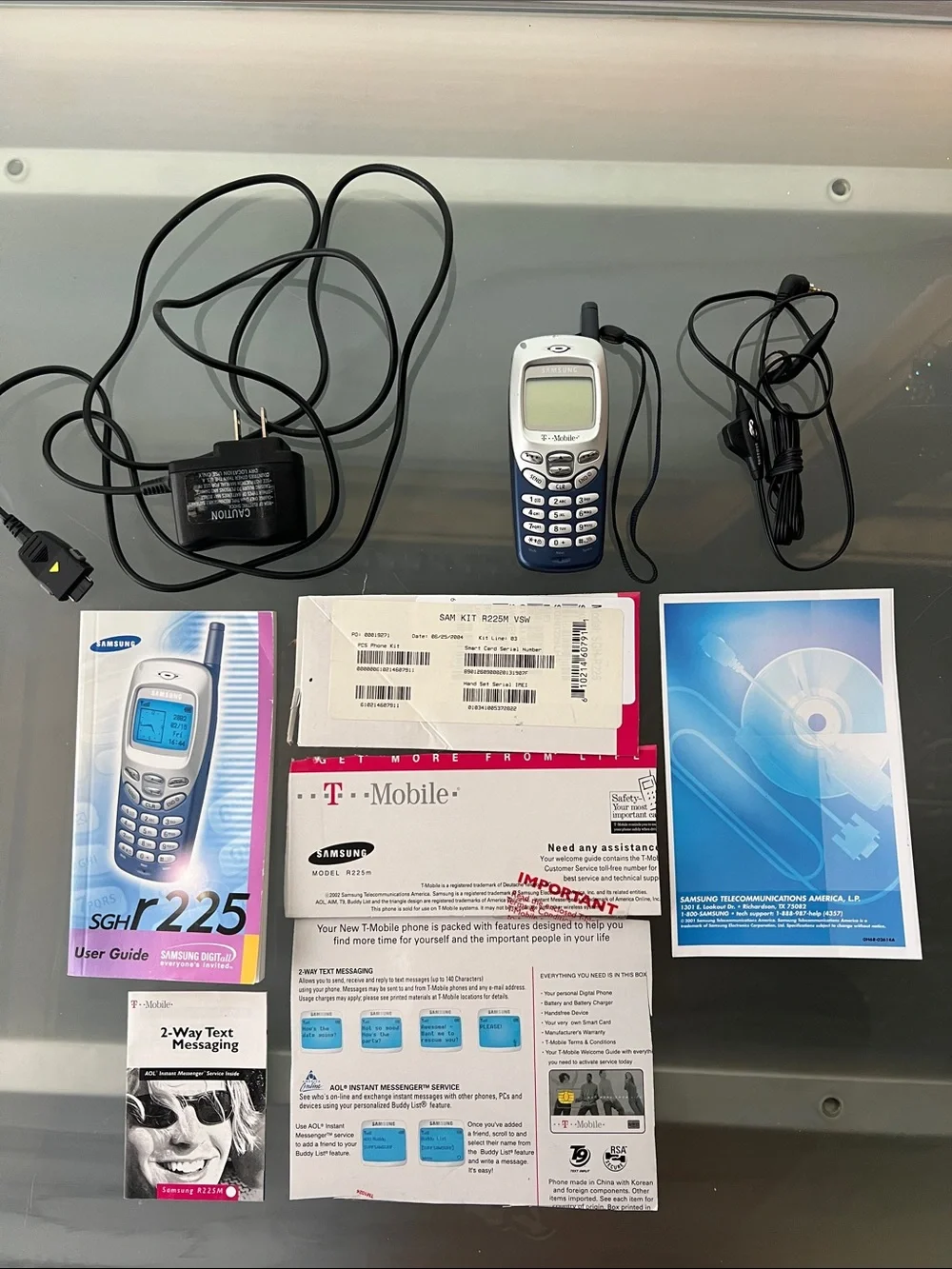 📱Vintage Samsung SGH-R225M T-Mobile Cell Phone Complete Bundle Y2K Manuals Retro